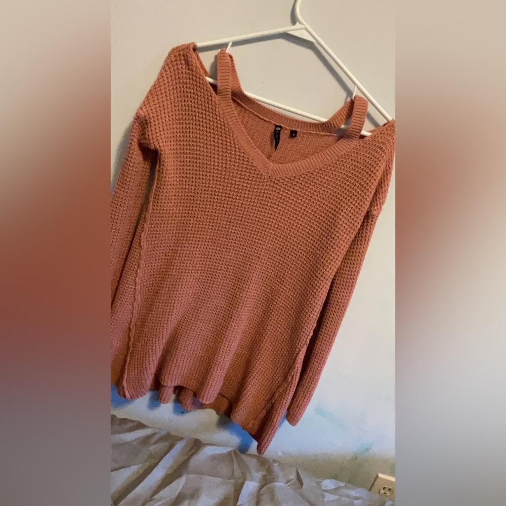 Women’s  drop shoulder sweater size small, POOF! brand.